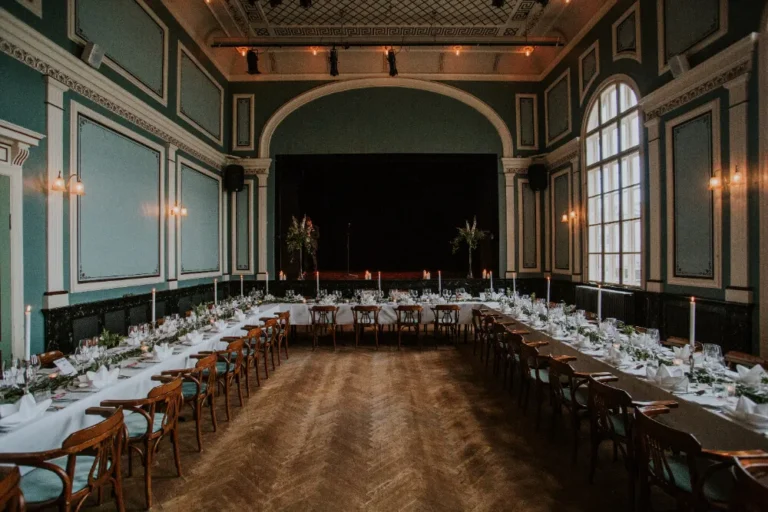 De perfecte zaal huren in Utrecht: Tips voor jouw onvergetelijke evenement of bijeenkomst